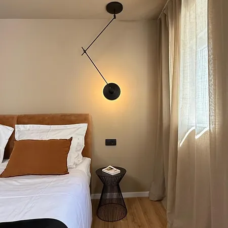 Monvi Luxury Near Bacvice And Old Town Apartamento
