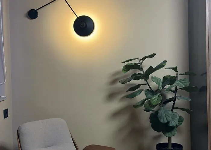 Luxury Apartment Monvi Near Bacvice Beach And Old Town