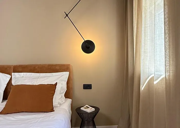 Luxury Apartment Monvi Near Bacvice Beach And Old Town 아파트